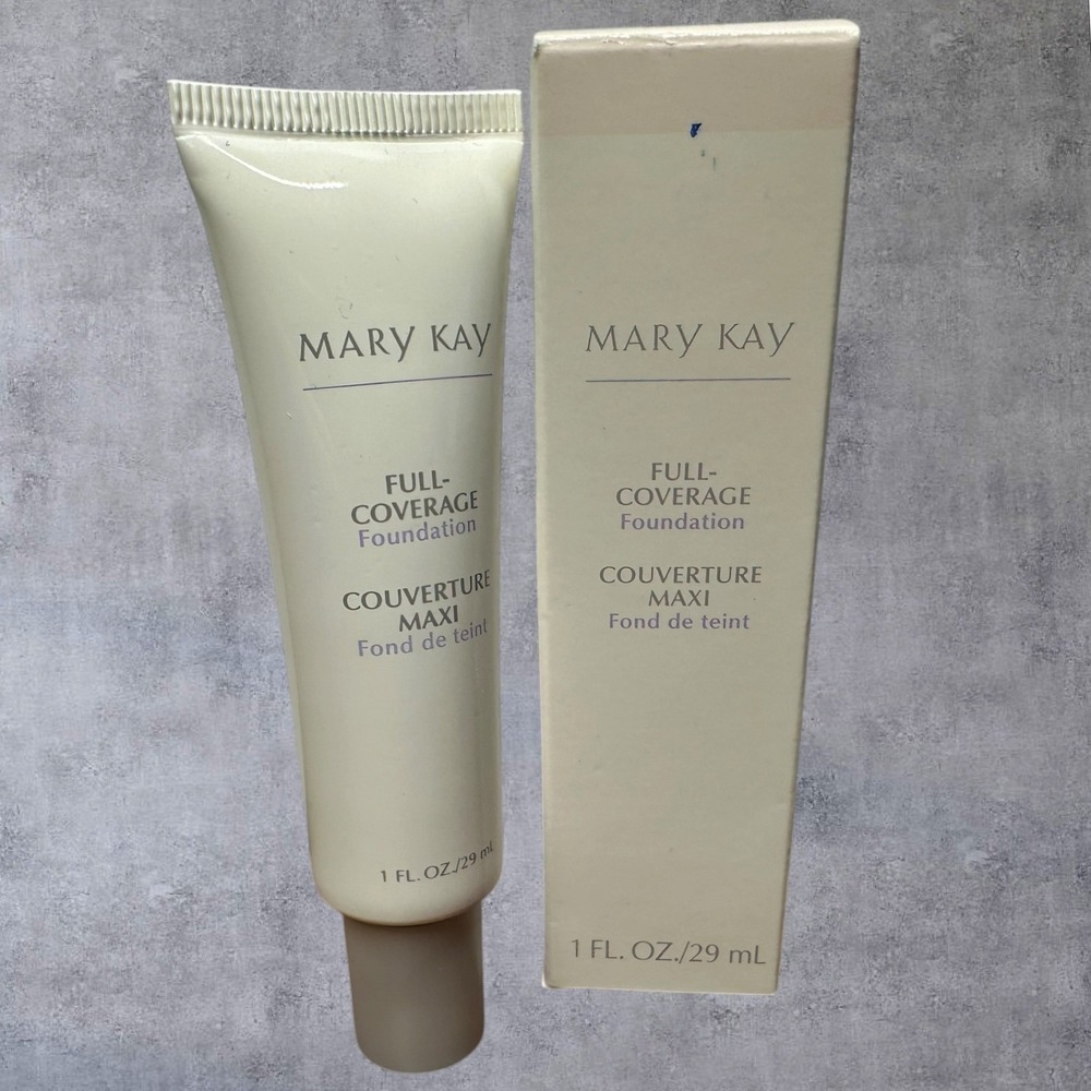 Mary Kay Full Coverage Foundation Ivory 202 368500 1oz New - Gray‎ Cap